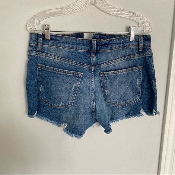 ❄️ Forever21 Jean Shorts [broken zipper]​​​​​ - Picture 7 of 7